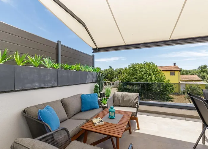 Daire Sabena With Private Whirlpool *