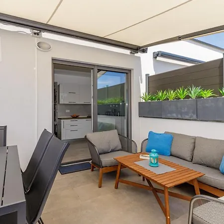 Sabena With Private Whirlpool