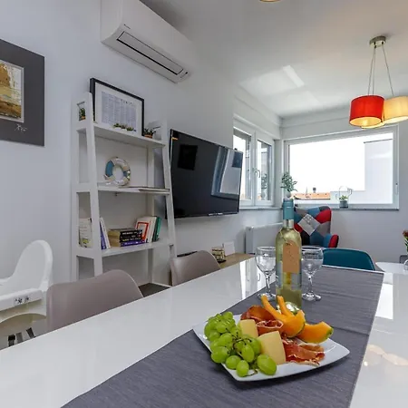 Sabena With Private Whirlpool