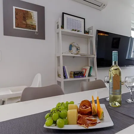 Sabena With Private Whirlpool Appartement Poreč