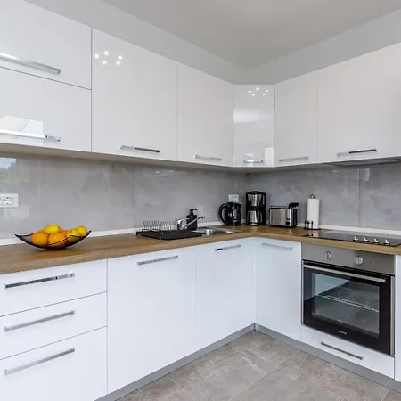 Sabena With Private Whirlpool Apartman Poreč